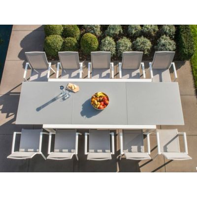 Ensemble de jardin blanc : table verre Livorno 220/330 x 106 cm + 10 fauteuils Sevilla