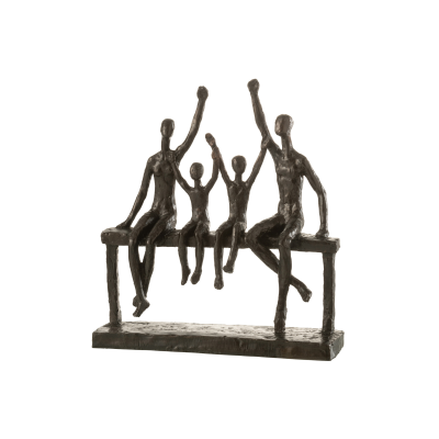 Statue Famille sur banc marron foncé 