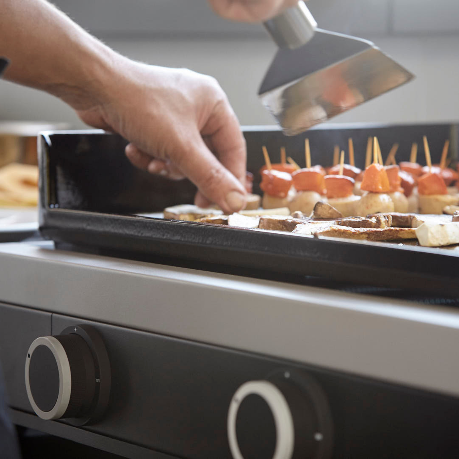 Papier cuisson pour plancha : votre allié incontournable en cuisine